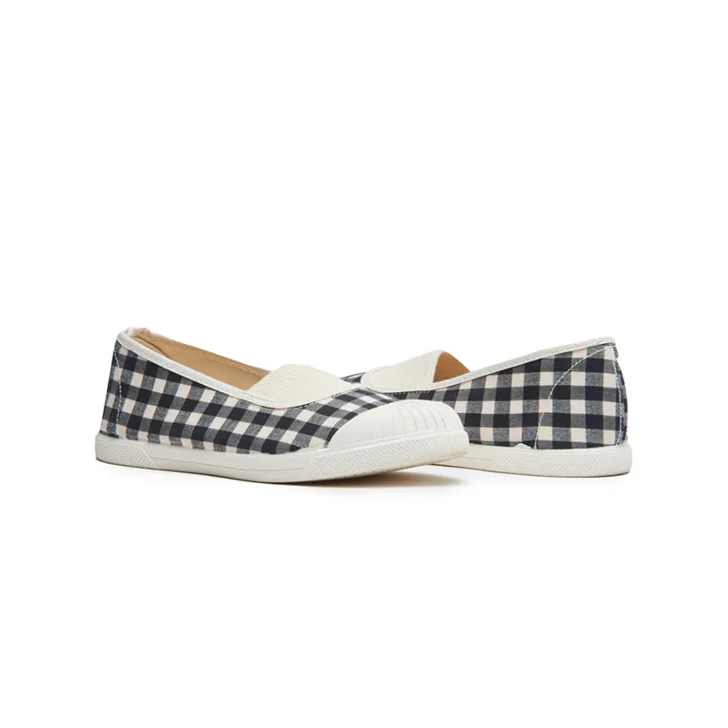 Canvas Slip-on in Black Gingham