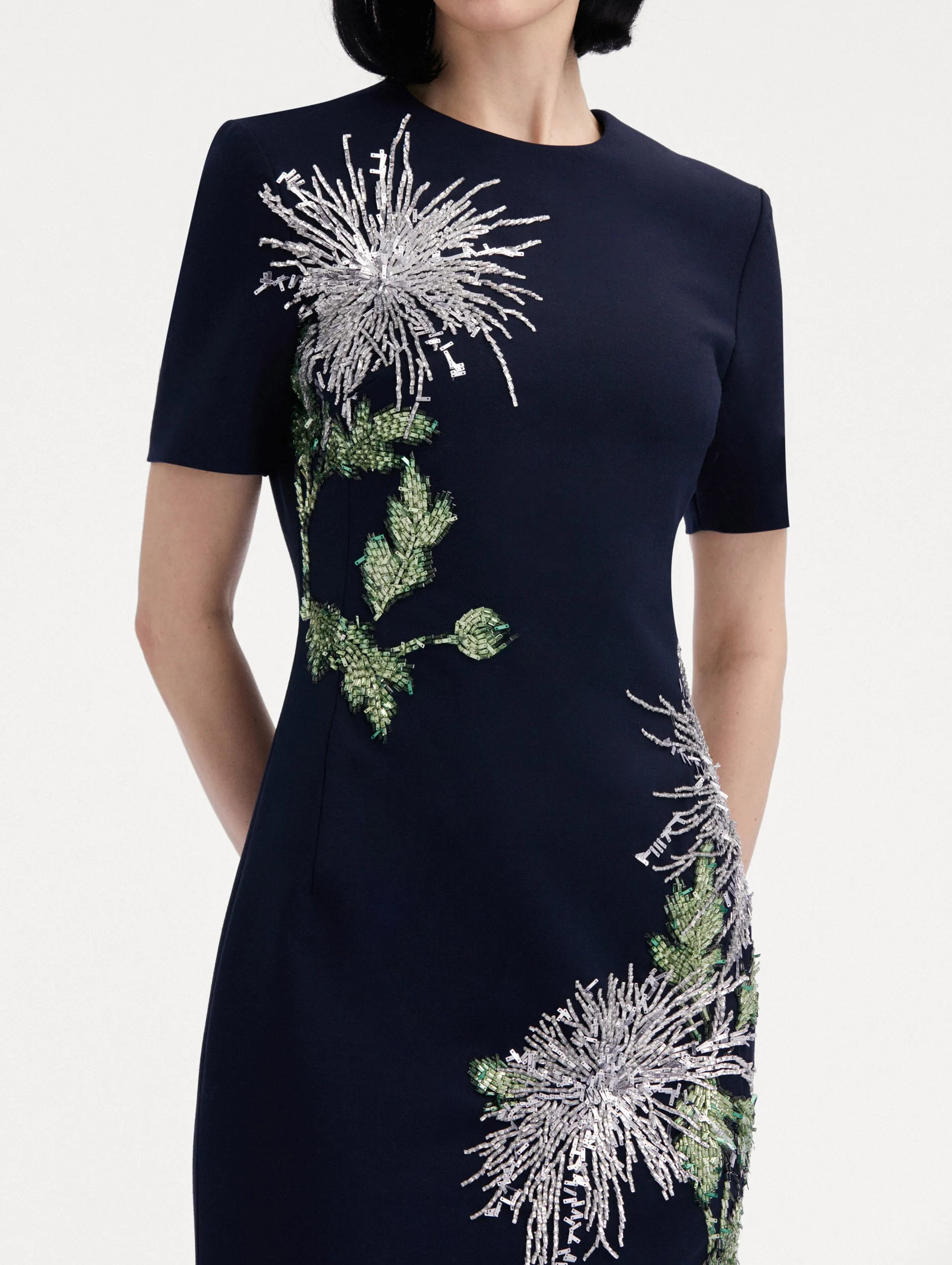 Chrysanthemum Crystal Embroidered Pencil Dress