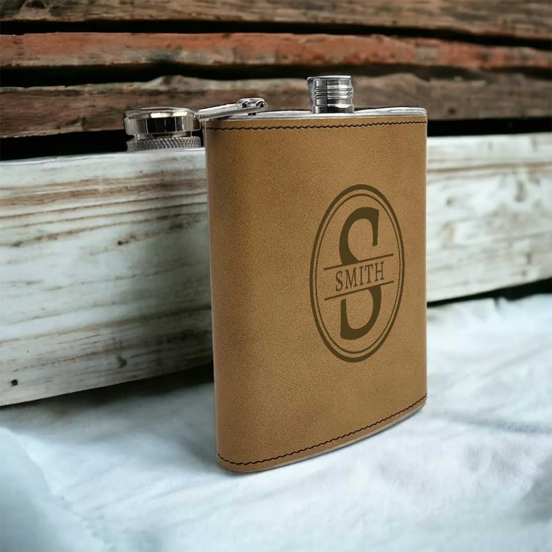 Customized Faux Leather Hip Flask Engraved Alcohol Flasks - Circle Monogram