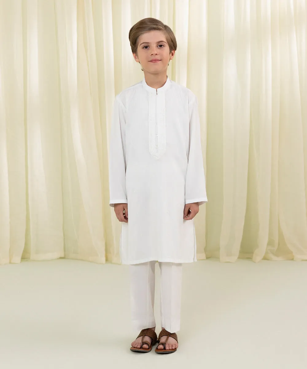 Embroidered Dobby Kurta