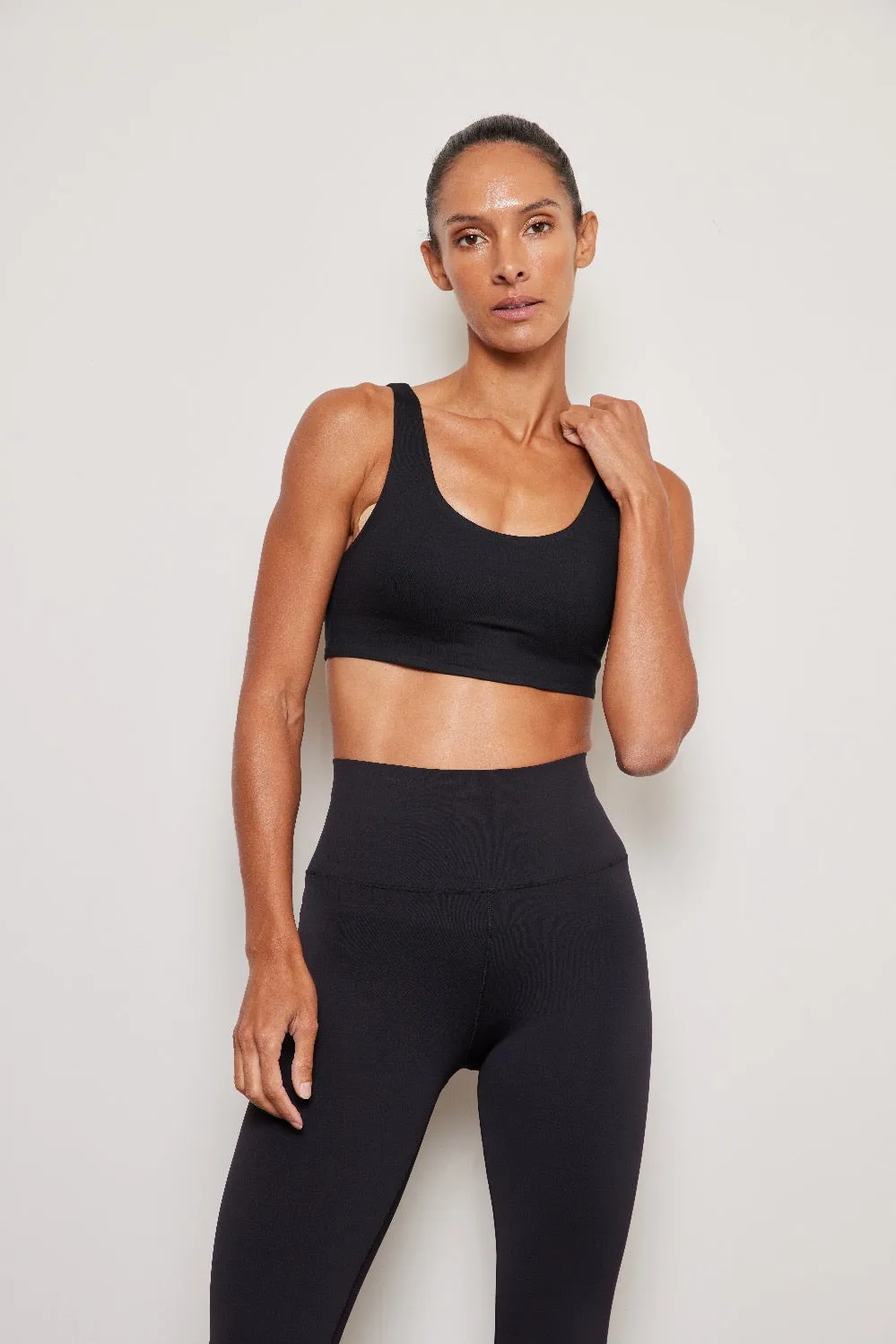 EQMT BrushedAura Scoop Neck Bra