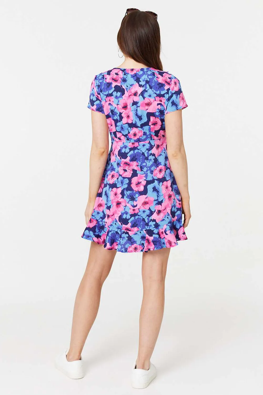 Izabel London – Floral Frill Faux Wrap Short Dress