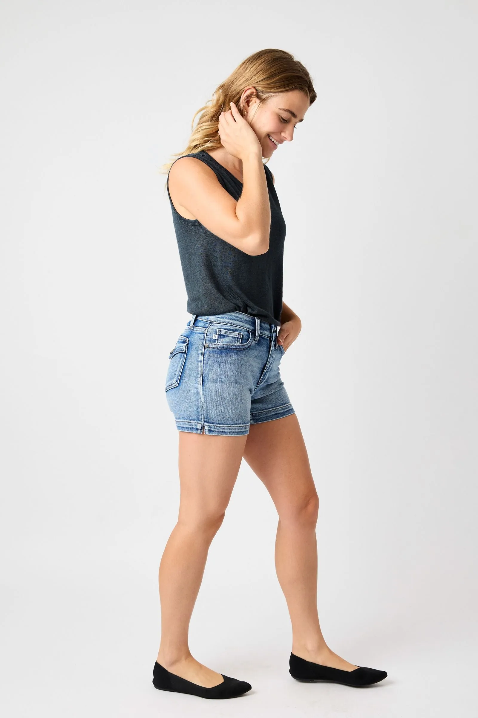 Judy Blue Mid-Rise Heavy Contrast Faux Flap Pocket Shorts