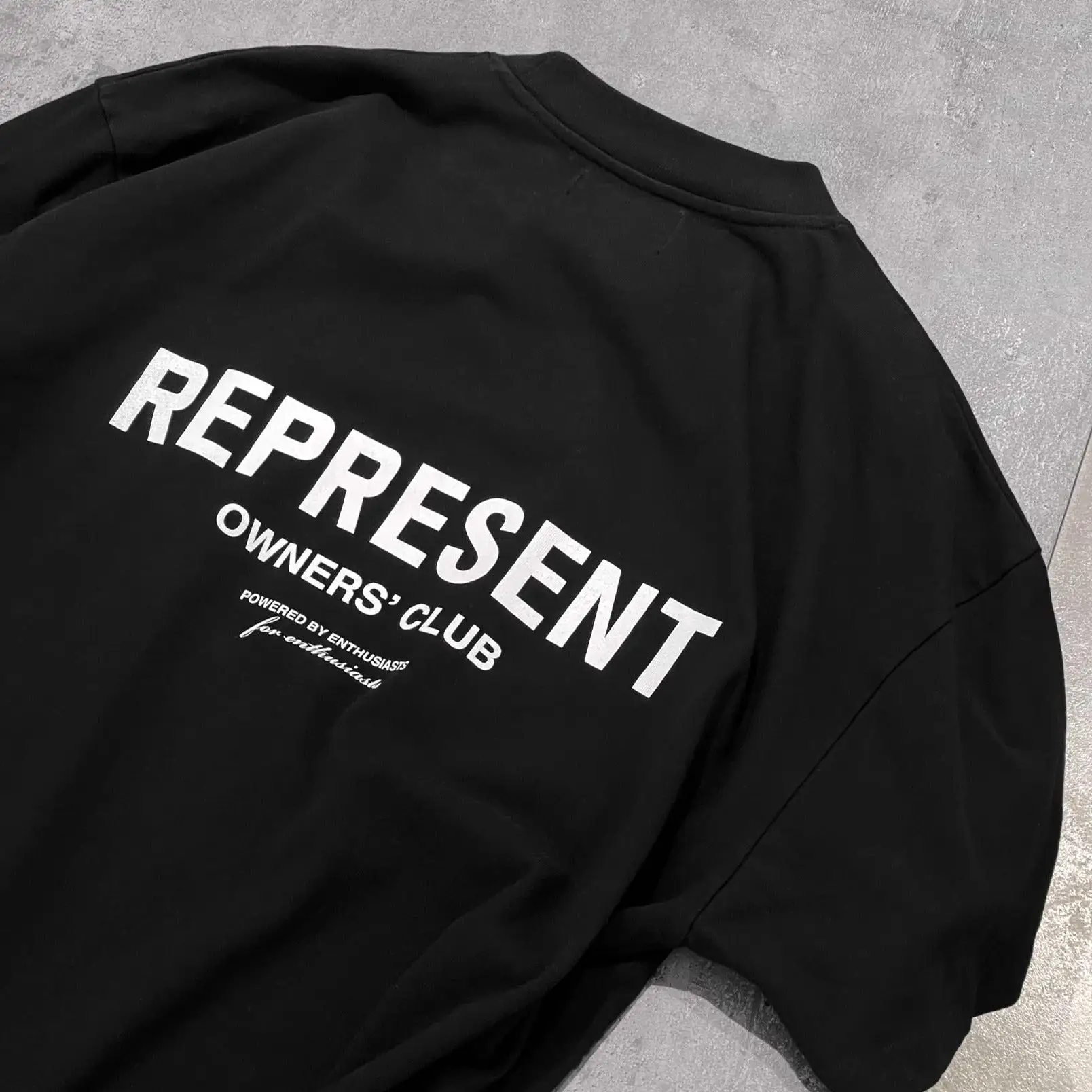 Represent Owners Club Logo Tee Black