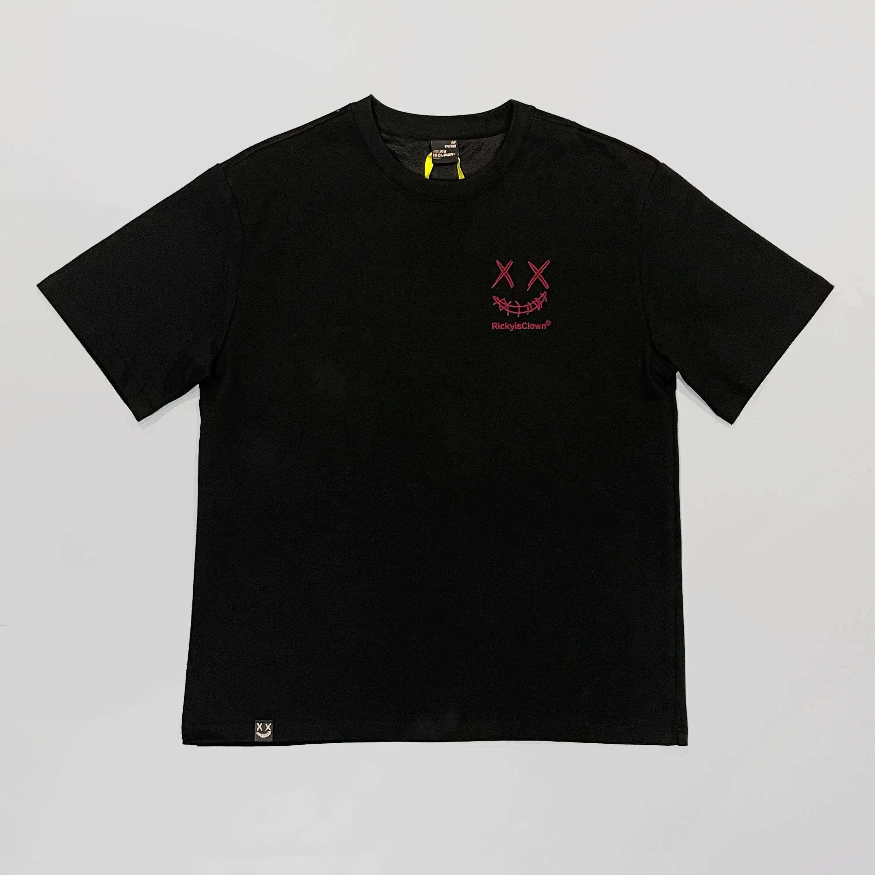 Rickyisclown [RIC] Mamba Embossed Smiley Tee Black Burgundy [R4220222B-N5]